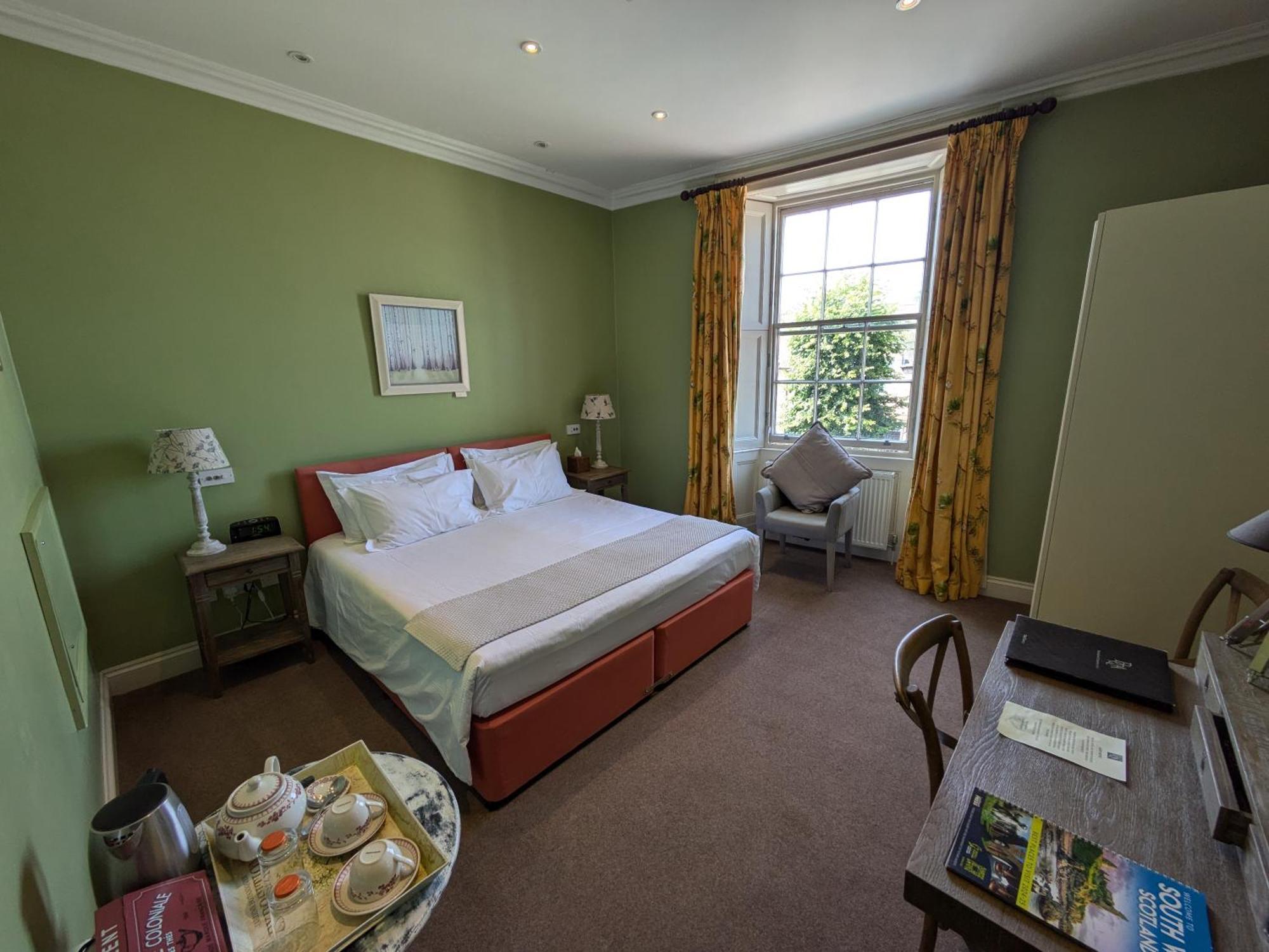 Buccleuch And Queensberry Arms Hotel ธอร์นฮิลล์ ภายนอก รูปภาพ